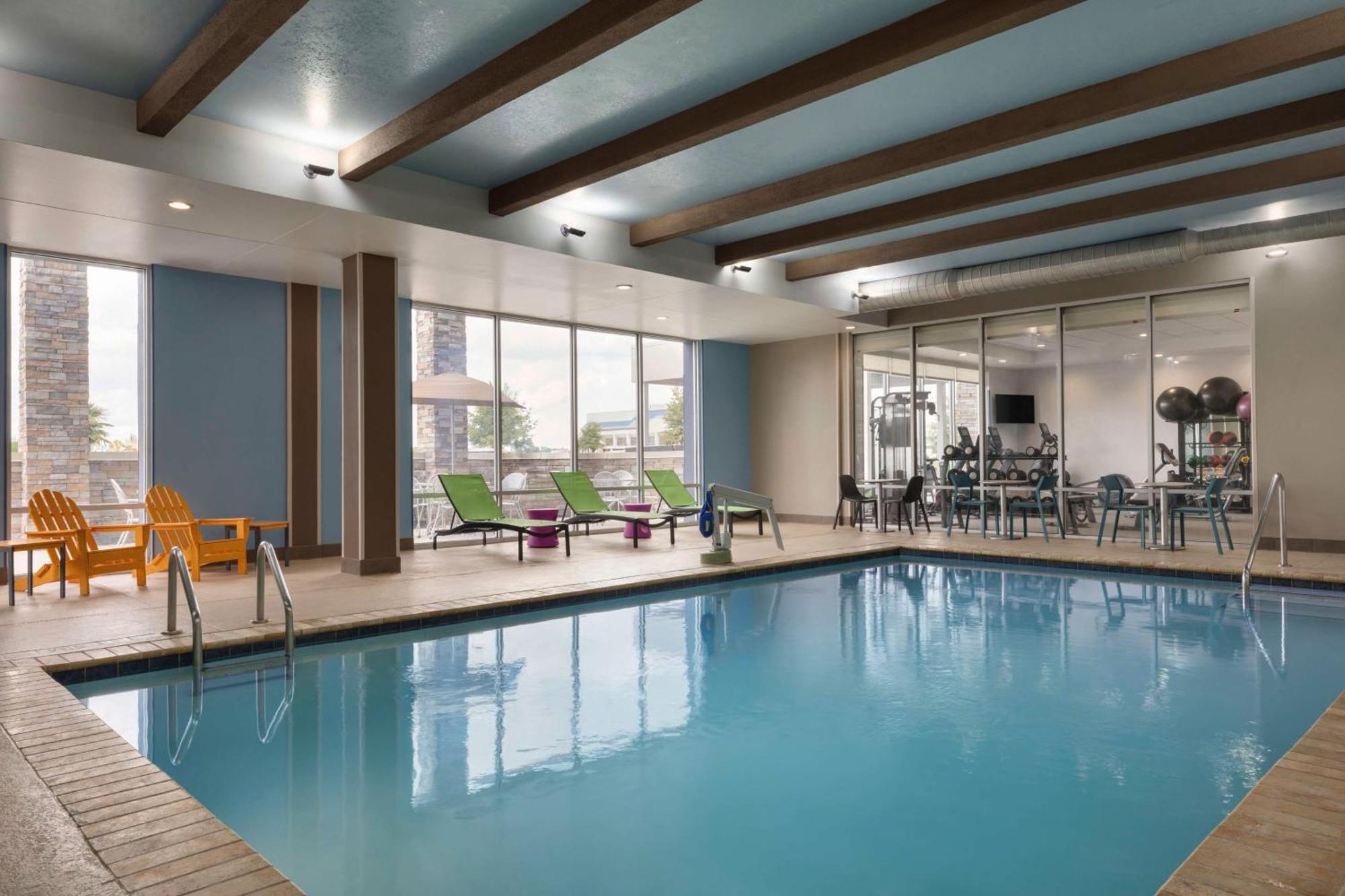 Home2Suites By Hilton Florence Ngoại thất bức ảnh