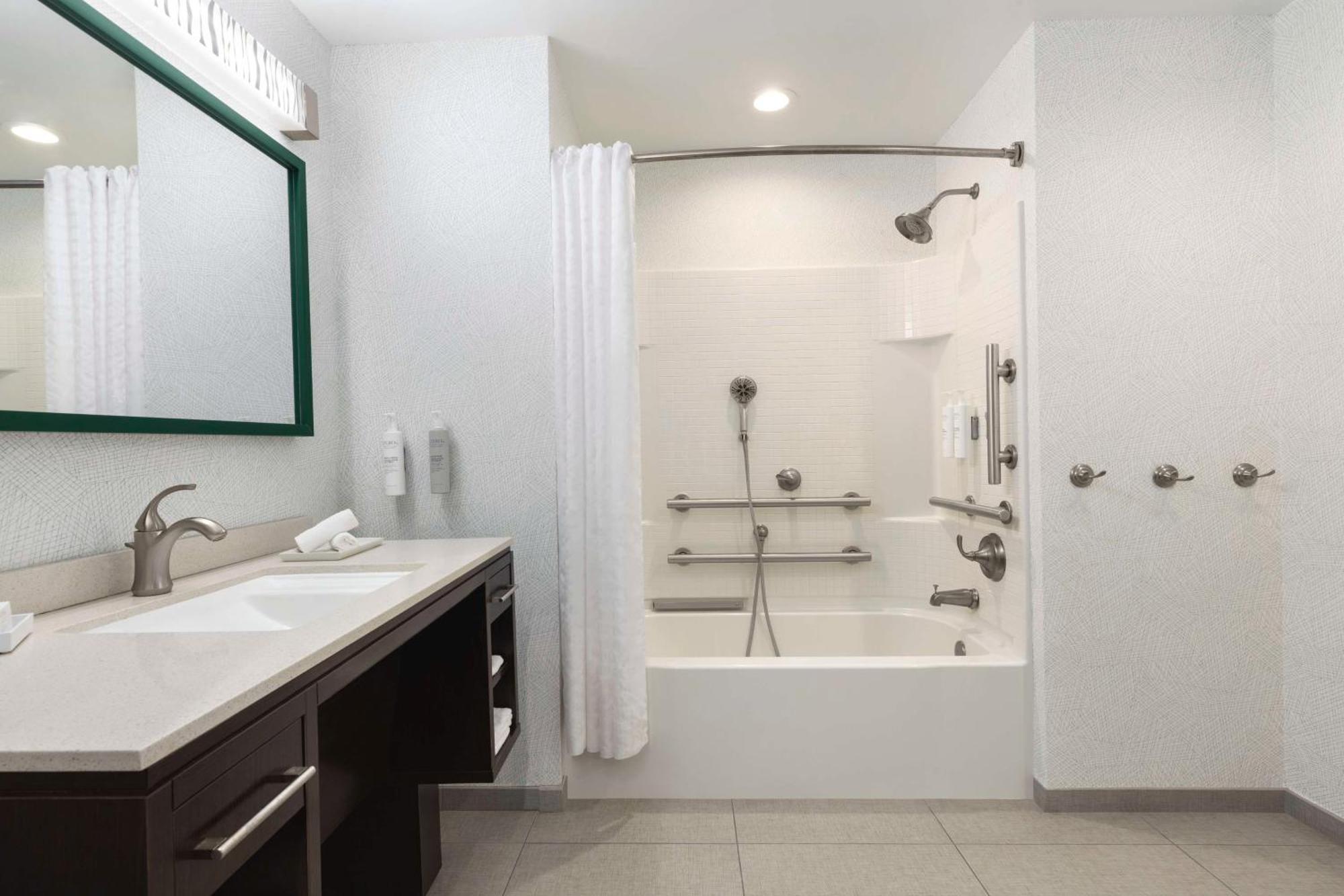 Home2Suites By Hilton Florence Ngoại thất bức ảnh